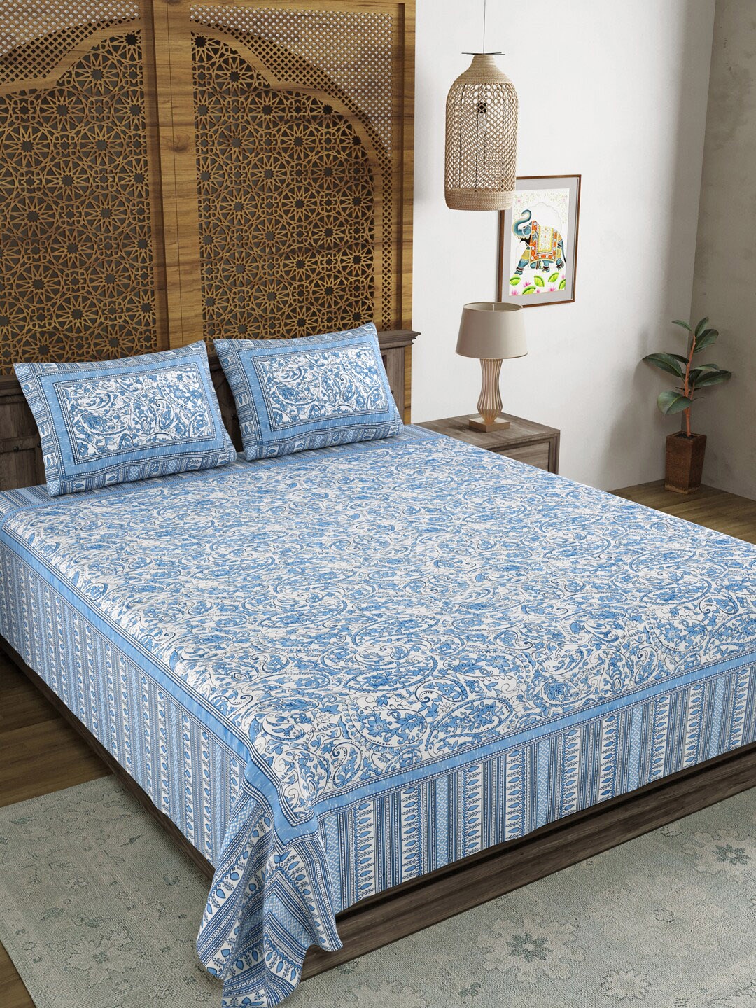 

Aura Blue & White Conversational 120 TC Queen Bedsheet with 2 Pillow Covers