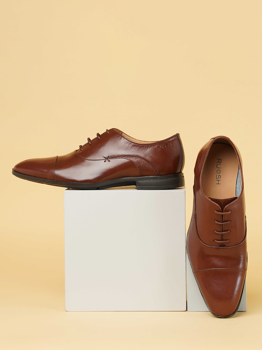 

Ruosh Textured Formal Oxford Shoes, Brown