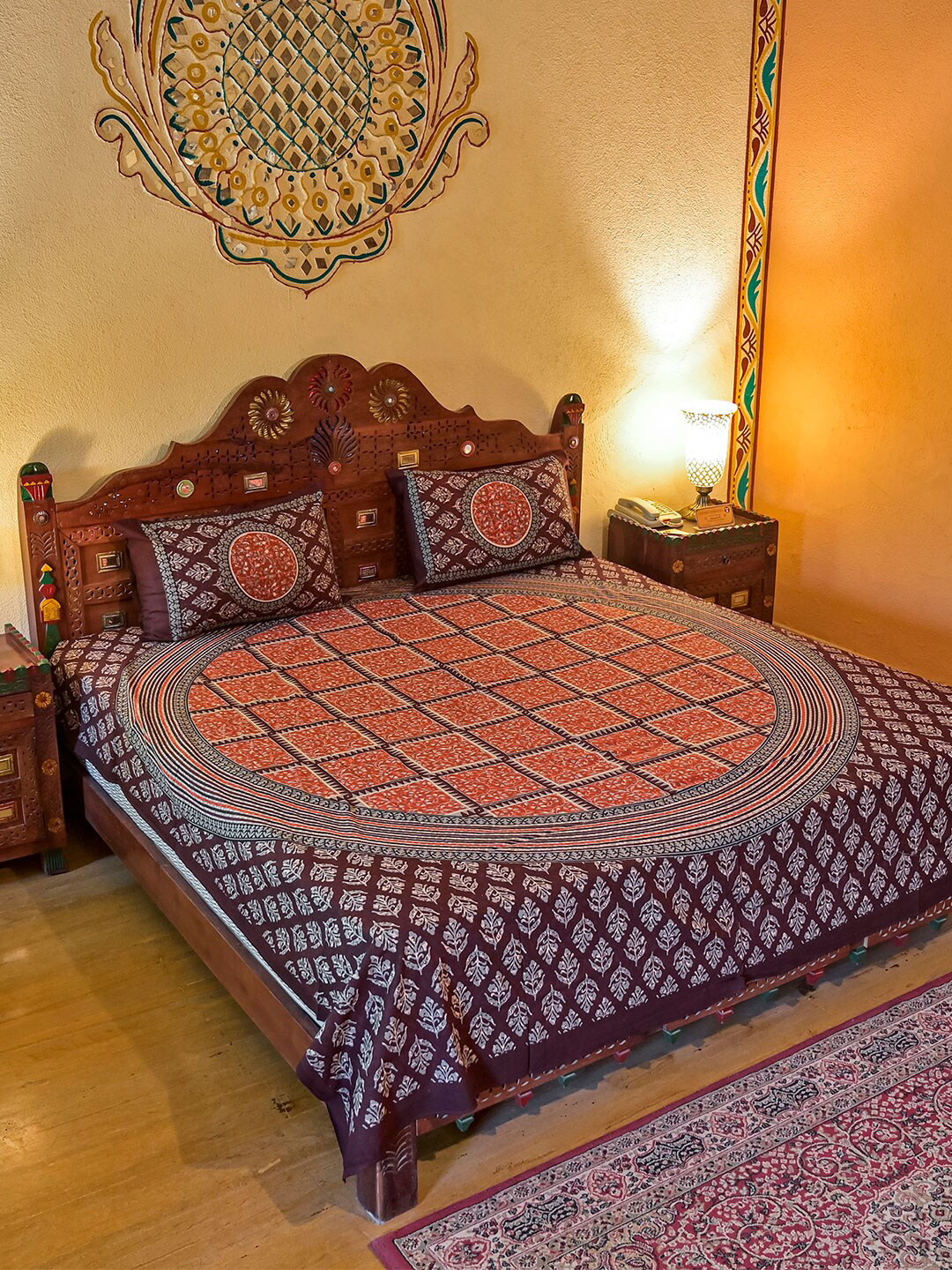 

Chokhi Dhani Kalagram Multicoloured Ethnic Motifs Queen Bedsheet with 2 Pillow Covers, Multi