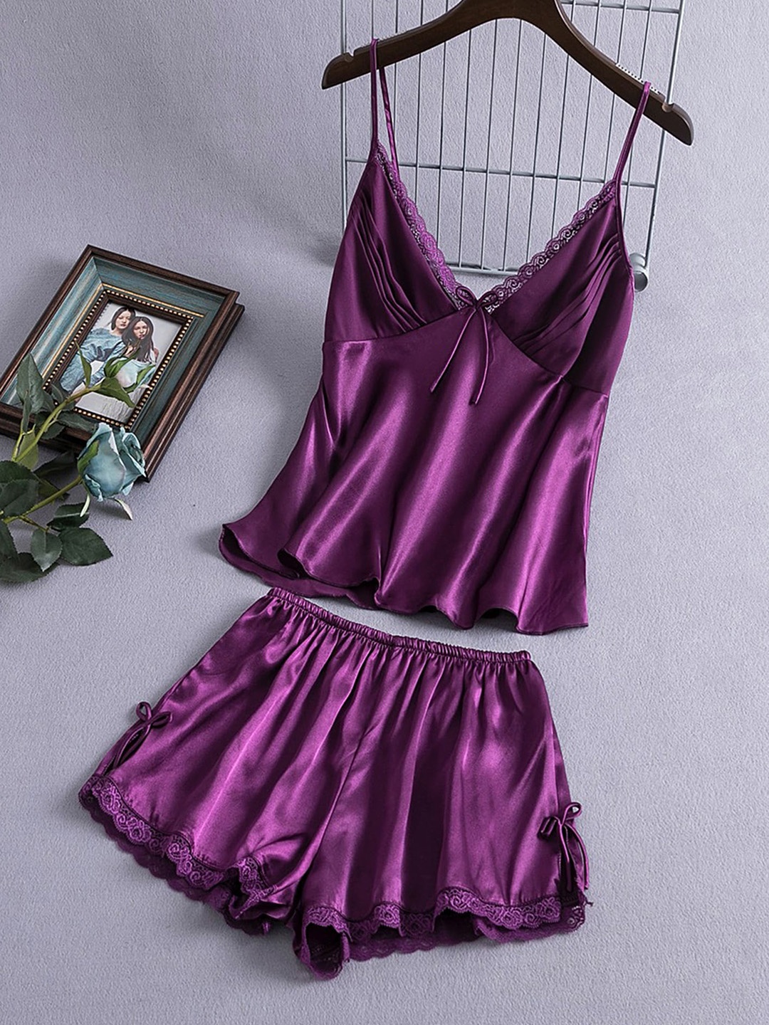 

LULU & SKY Women Purple Night suit