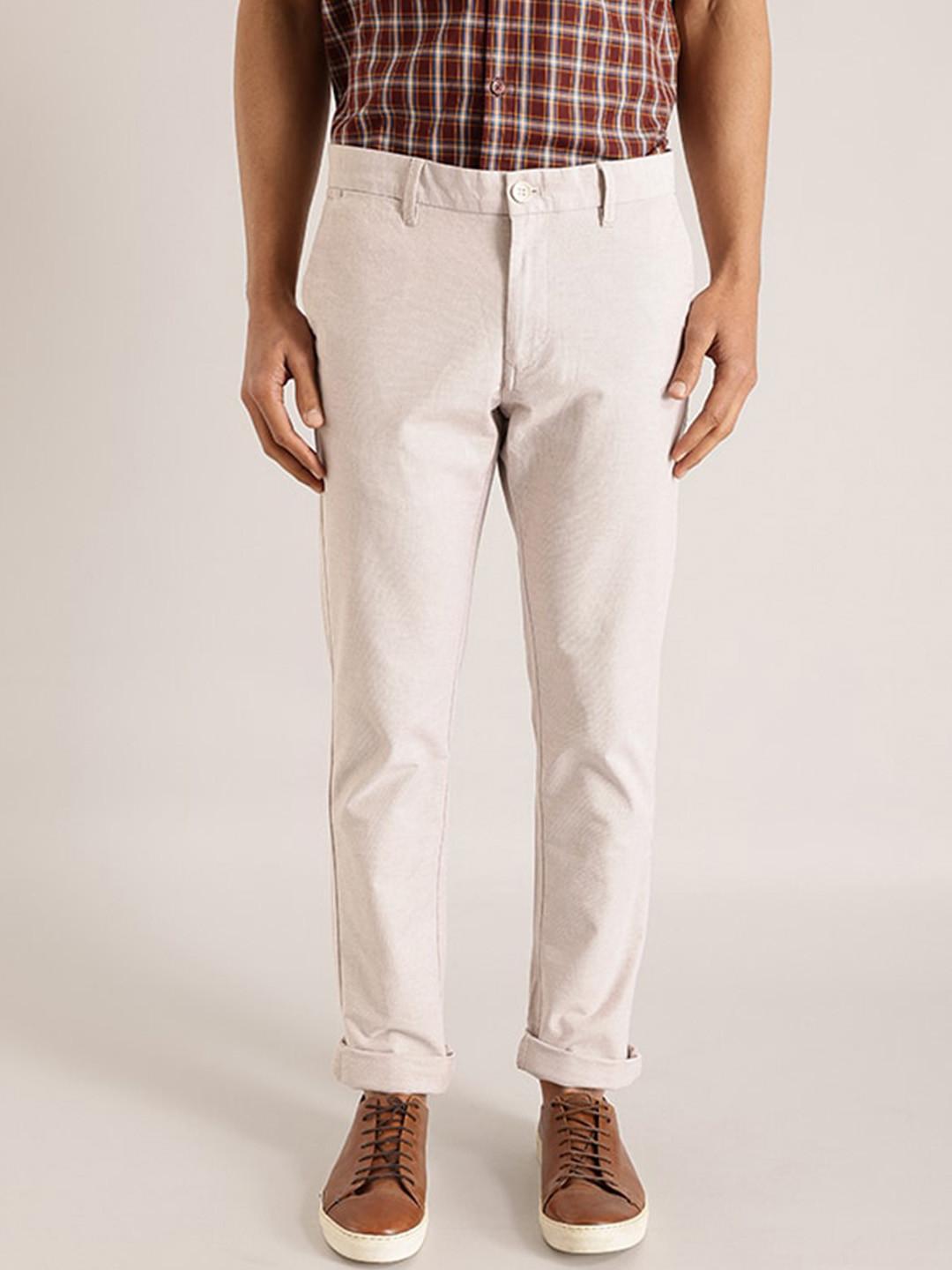 

Indian Terrain Men Brooklyn Mid-Rise Regular Fit Chinos Trouser, Khaki