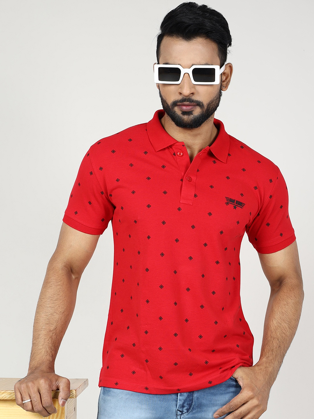 

GAME BEGINS Geometric Printed Polo Collar Pure Cotton T-shirt, Red