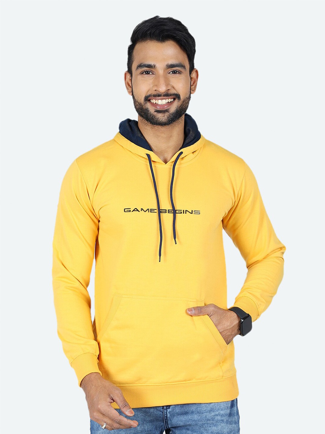

GAME BEGINS Printed Hooded Fleece Sweatshirt, Yellow