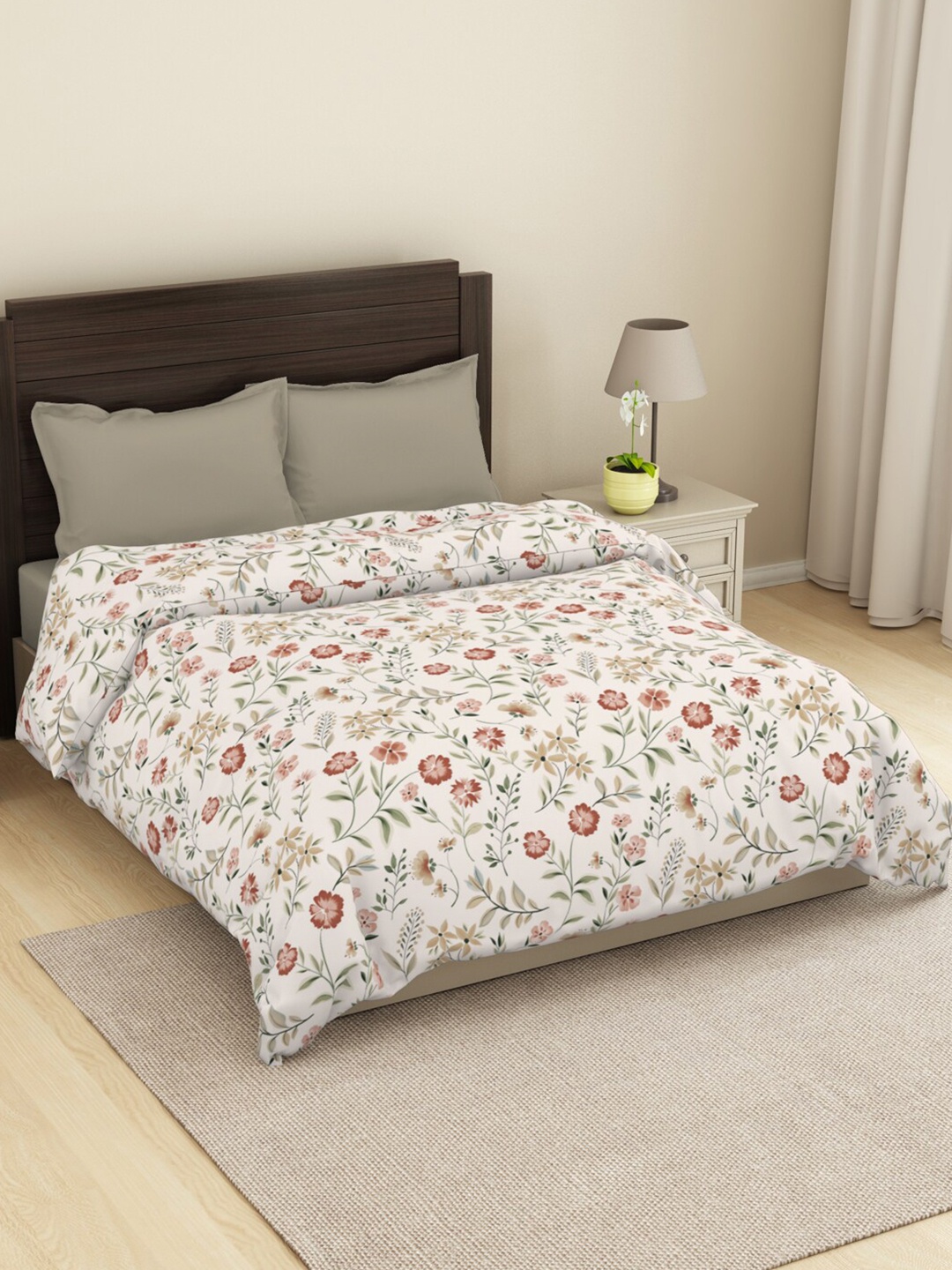 

Welspun White & Green Floral AC Room 150 GSM Double Bed Dohar