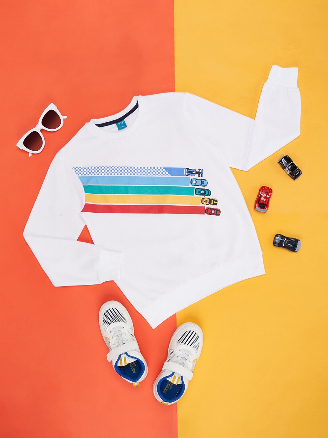 

YU by Pantaloons Boys Graphic Printed Round Neck Long Sleeves Pullover Sweatshirt, Off white