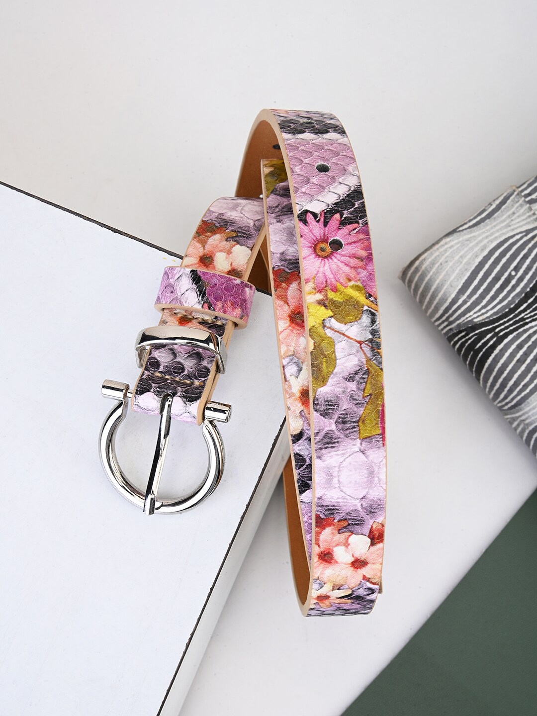 

BuckleUp Women Floral Printed Casual Belt, Pink