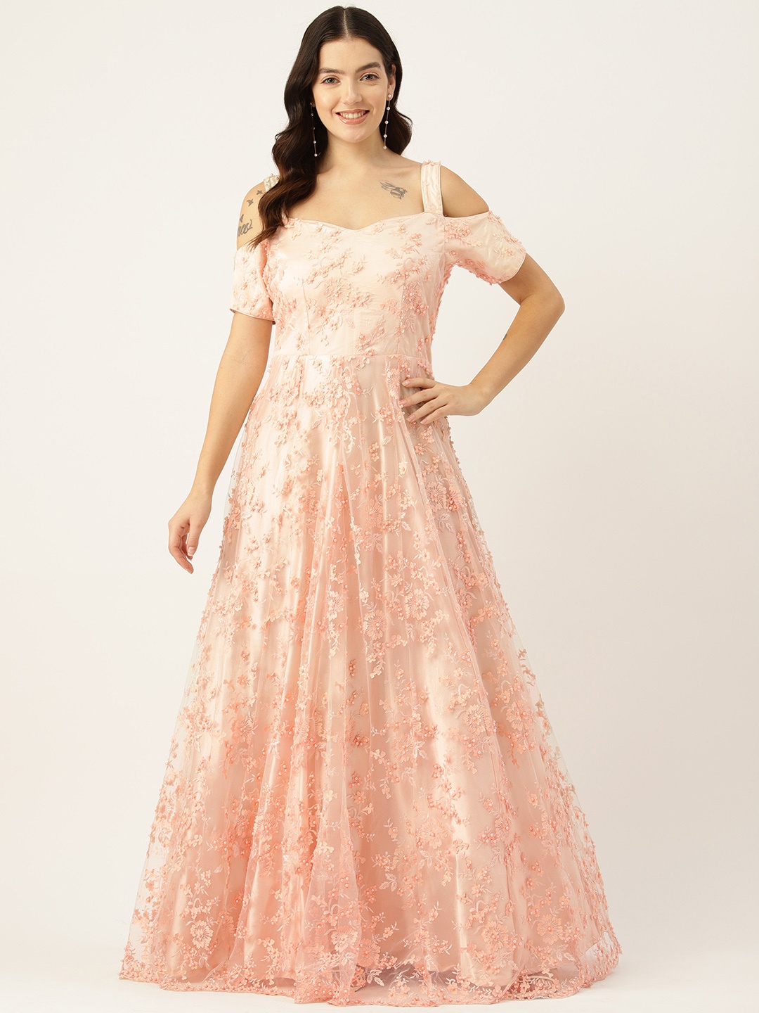 

Simaaya Floral Embroidered Sweetheart Neck Cold-Shoulder Sleeves Ethnic Gown, Peach