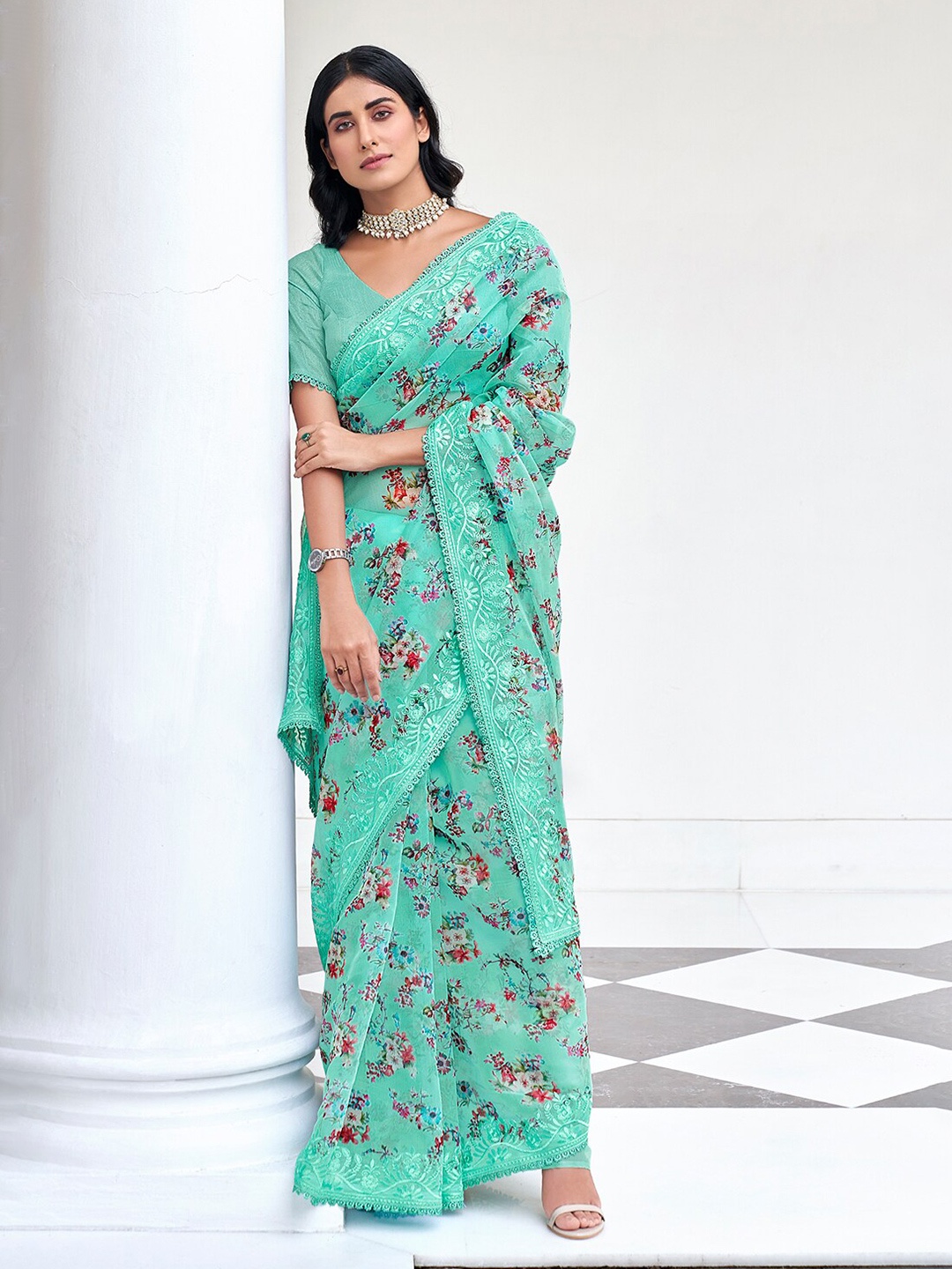 

DEVATITHI Floral Printed Organza Saree, Blue
