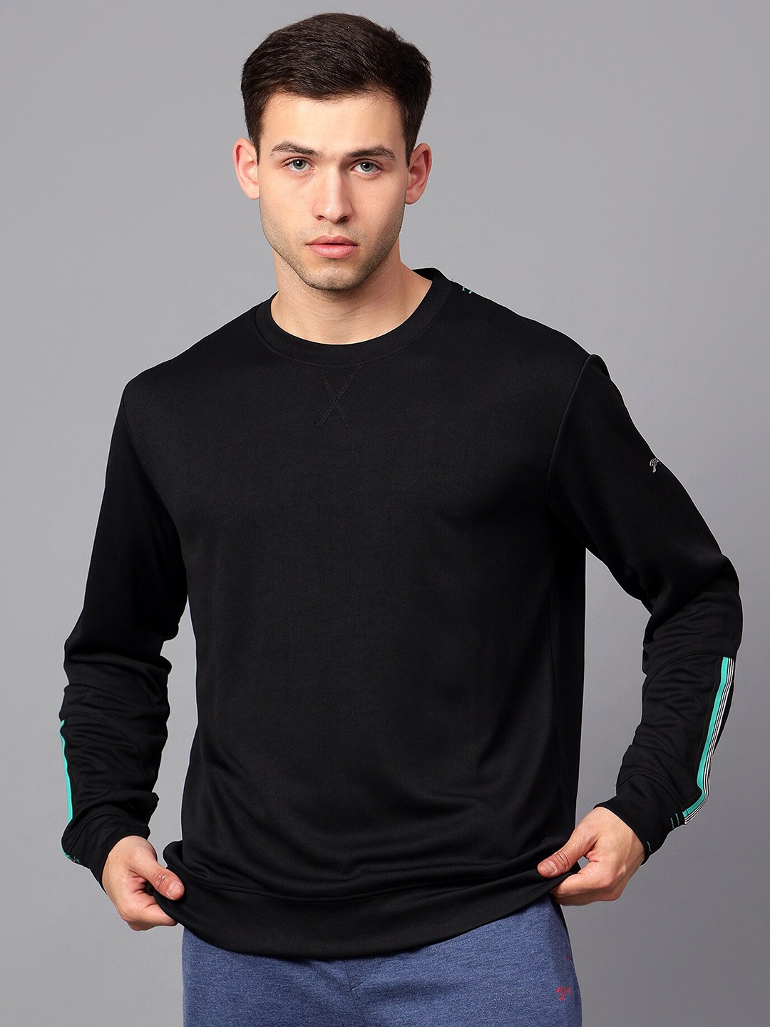 

Shiv Naresh Round Neck Long Sleeves Lightweight Pullover Sweatshirt, Black