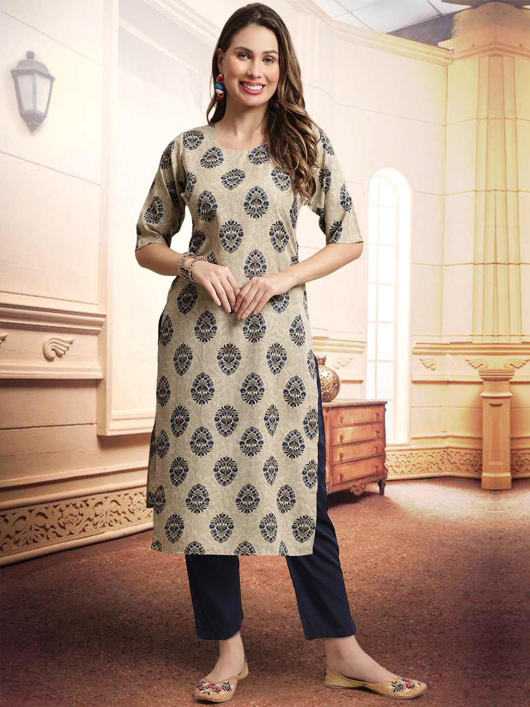 

arangya Ethnic Motifs Printed Straight Kurta With Trousers, Grey