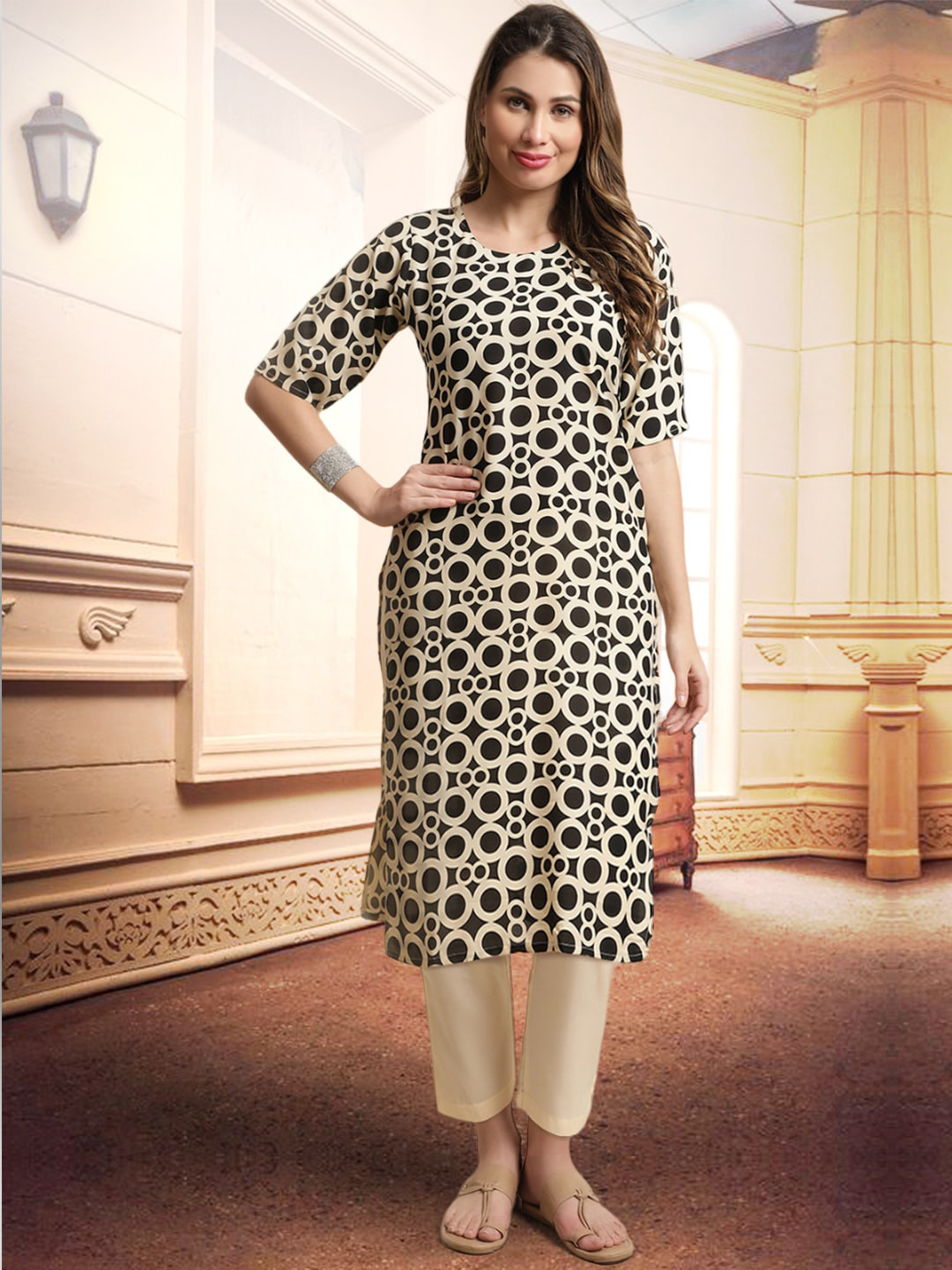 

arangya Geometric Printed Straight Kurta With Trousers, Black