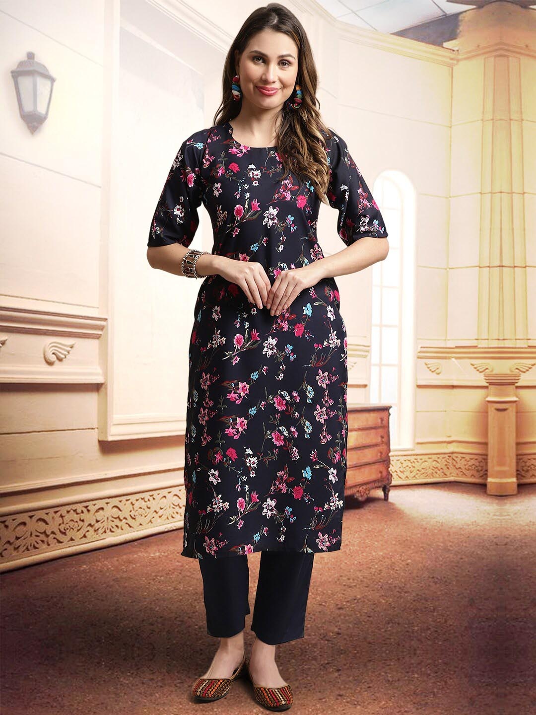 

arangya Floral Printed Straight Kurta With Trousers, Navy blue