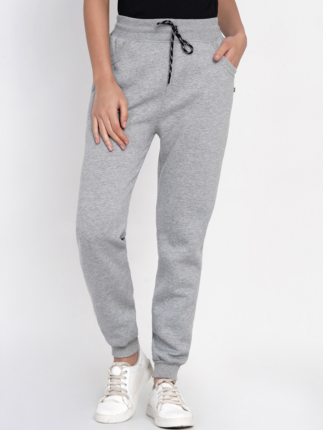 

FABNEST Women Relaxed-Fit Mid-Rise Fleece Joggers, Grey