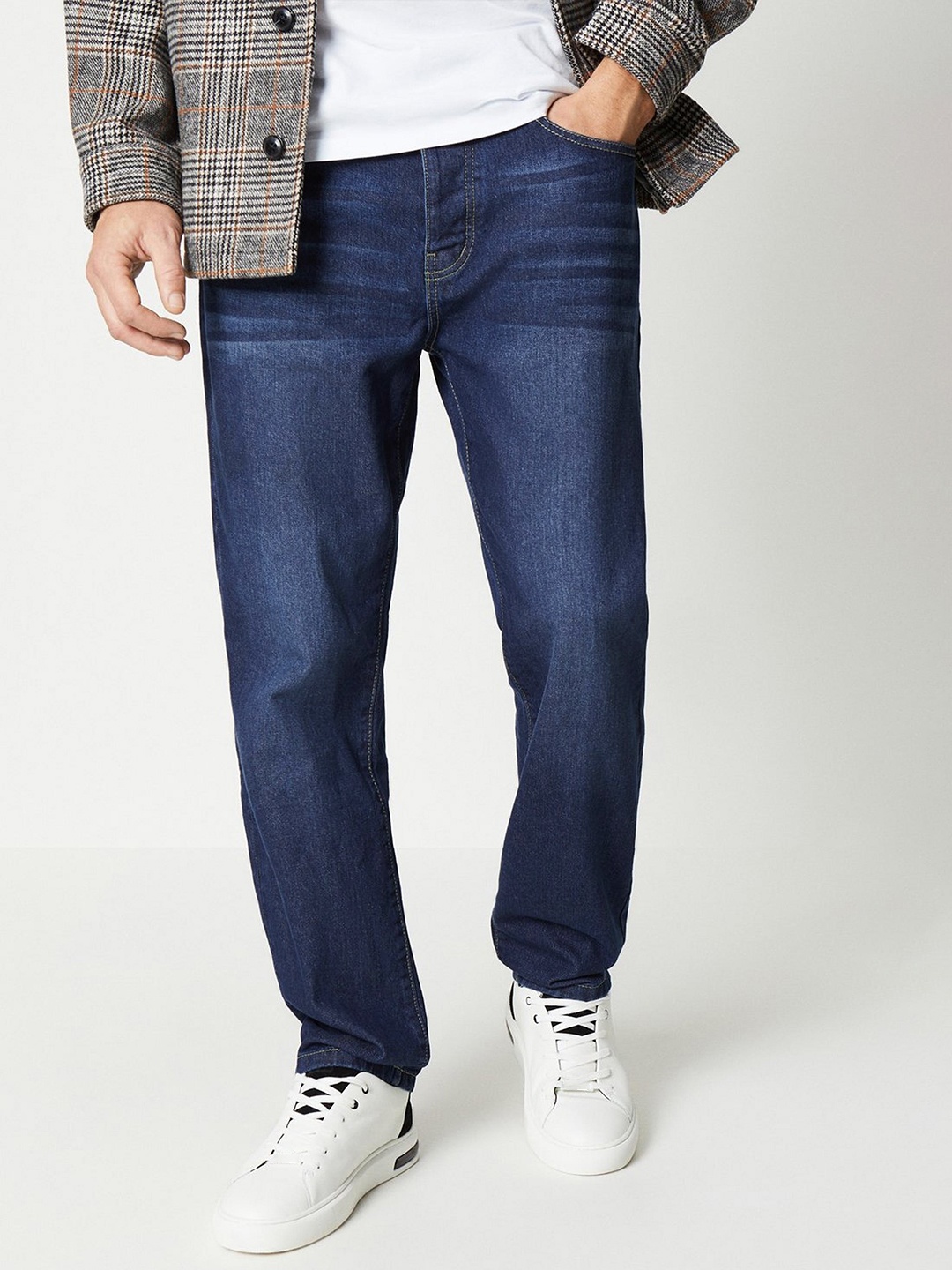 

Burton Men Straight Fit Light Fade Pure Cotton Jeans, Blue