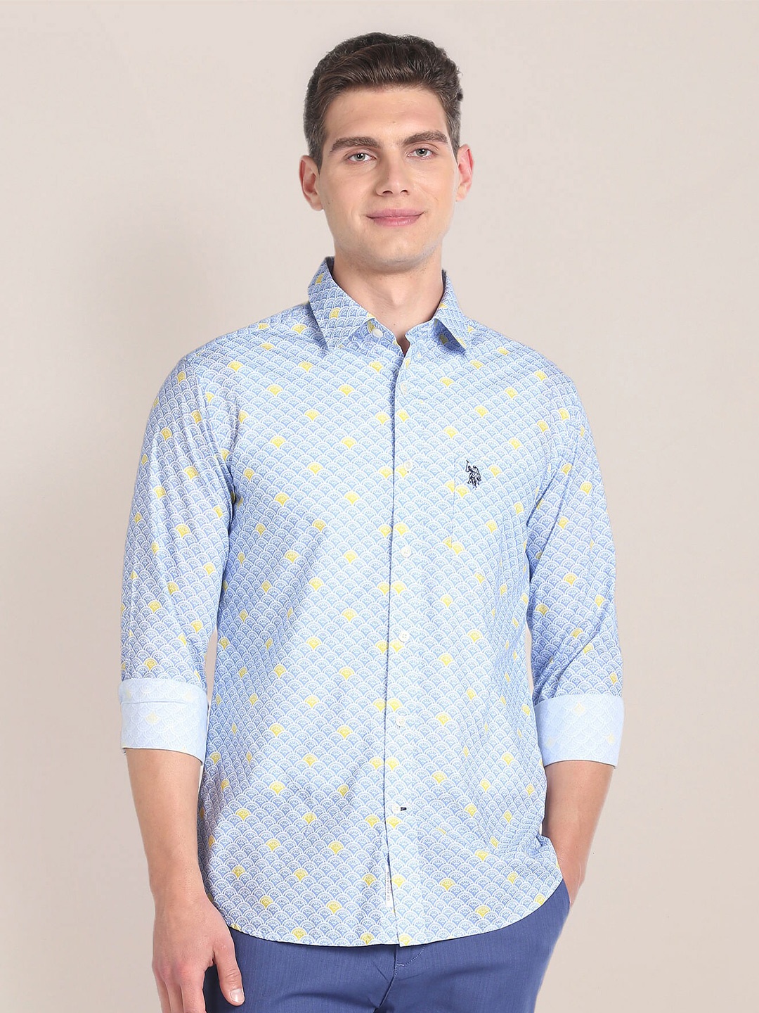 

U.S. Polo Assn. Spread Collar Geometric Printed Casual Shirt, Blue