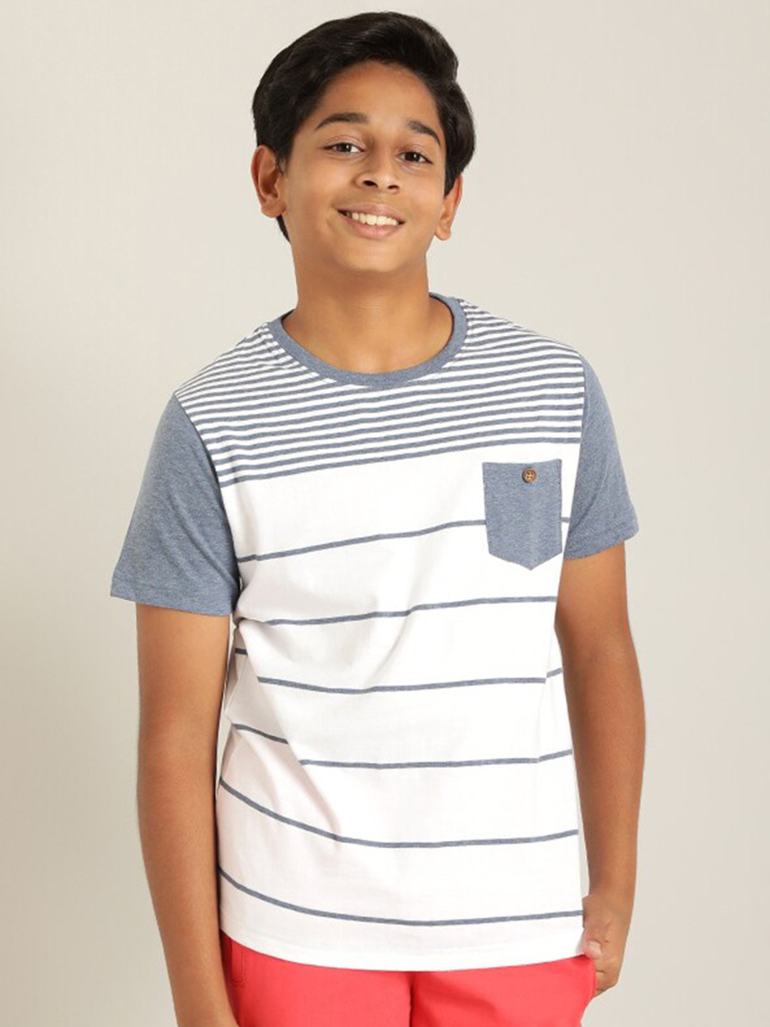 

Indian Terrain Boys Striped Pure Cotton T-shirt, White