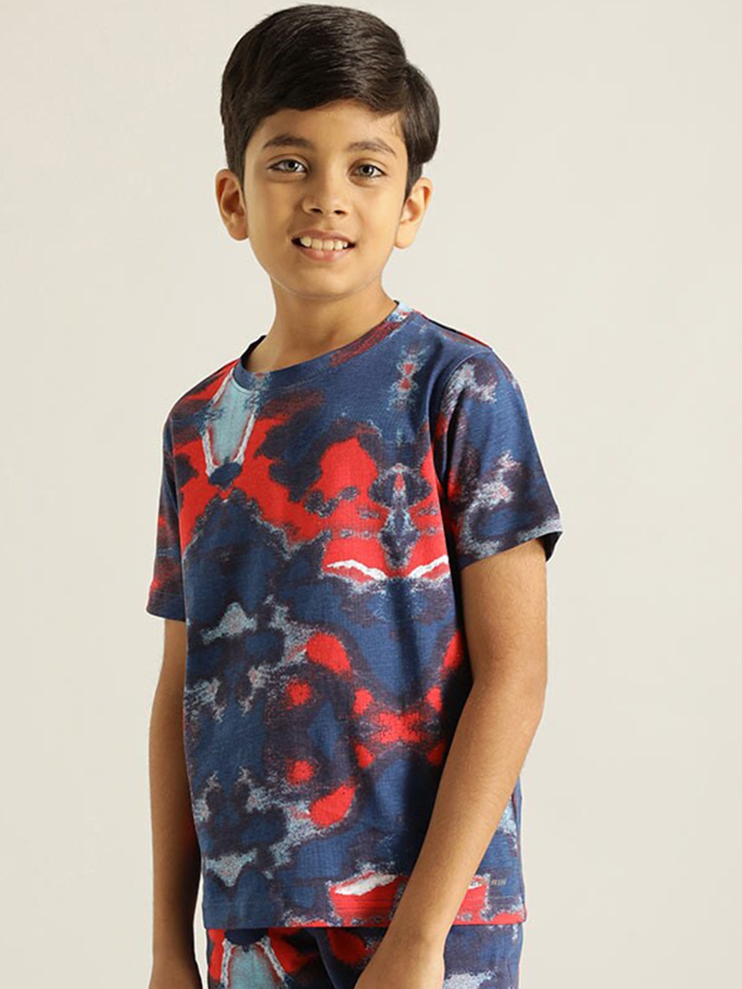 

Indian Terrain Boys Abstract Printed Pure Cotton T-Shirt, Navy blue