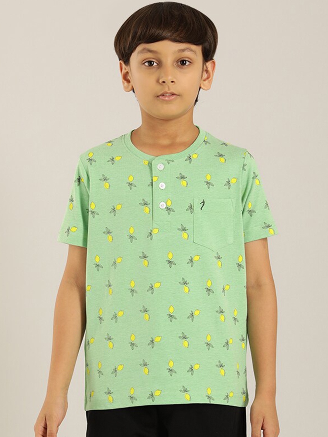 

Indian Terrain Boys Printed Henley Neck T-shirt, Green