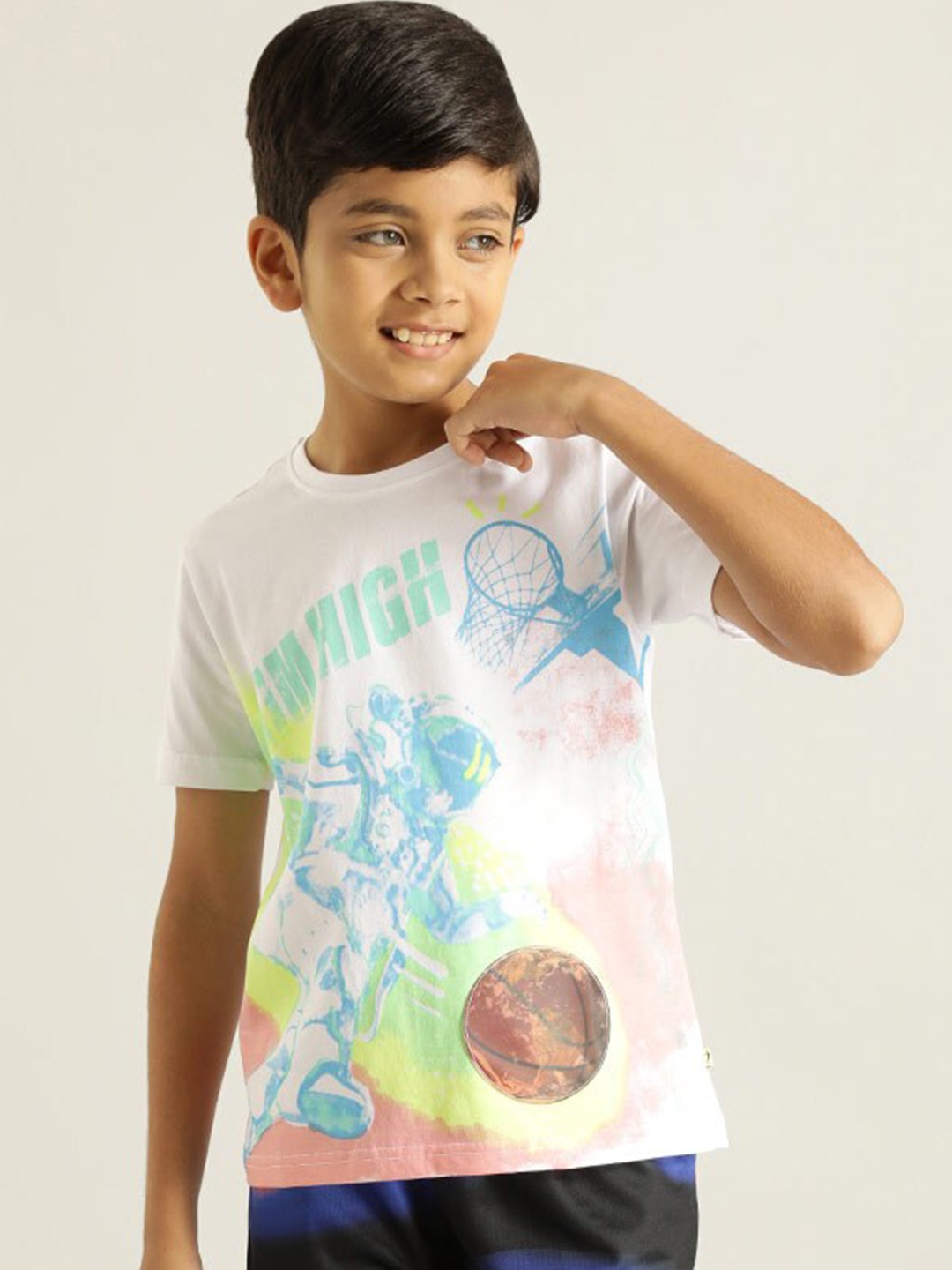 

Indian Terrain Boys Graphic Printed Pure Cotton T-Shirt, White