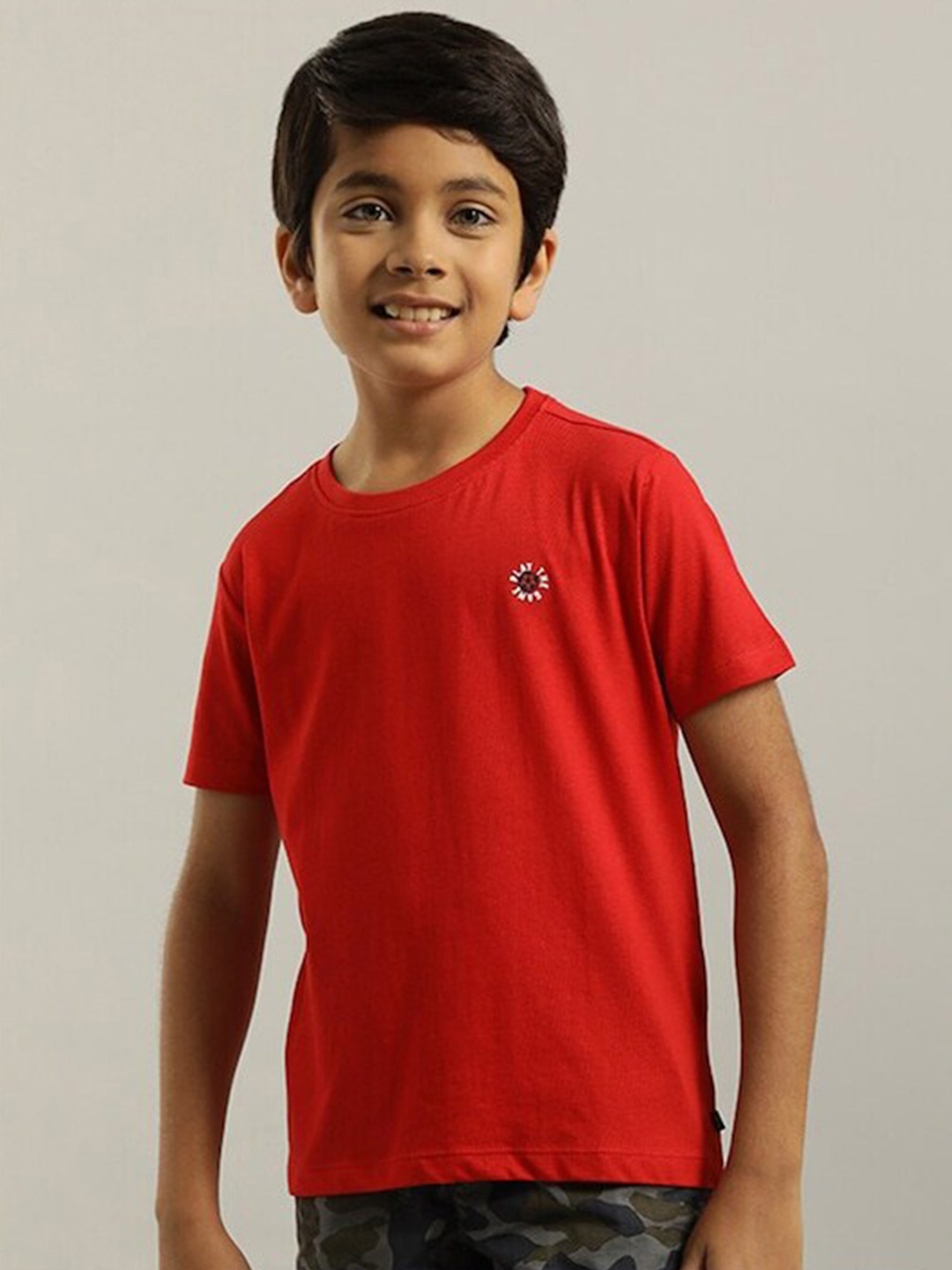 

Indian Terrain Boys Cotton Round Neck T-shirt, Red