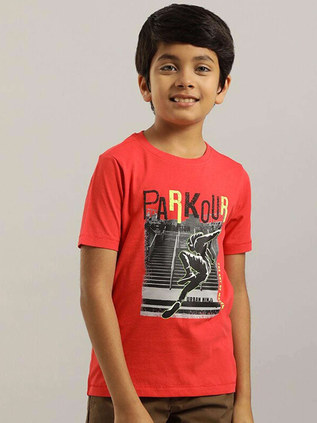

Indian Terrain Boys Graphic Printed Pure Cotton T-shirt, Red
