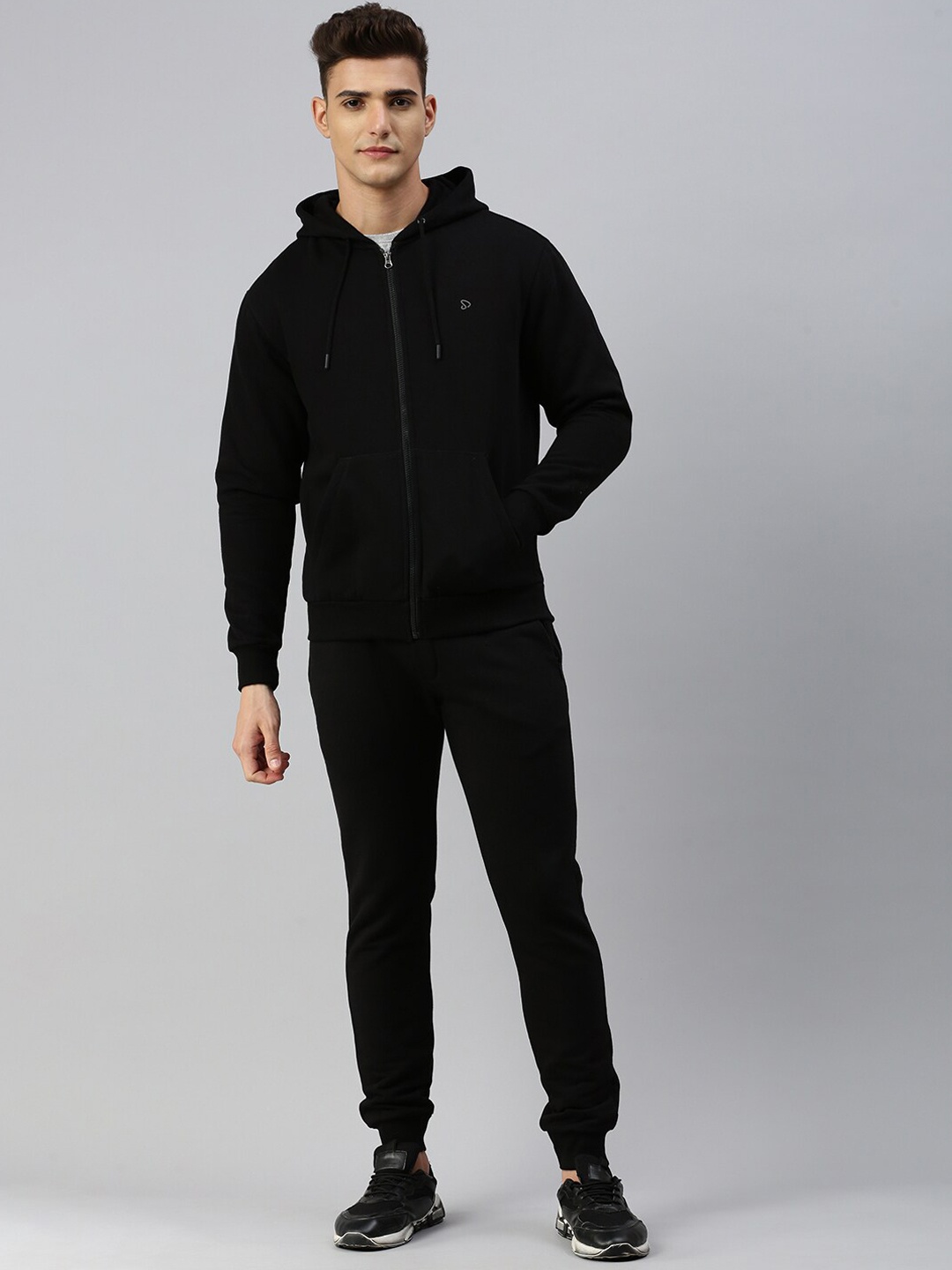 

SPORTO Hooded Sweatshirt With Joggers, Black