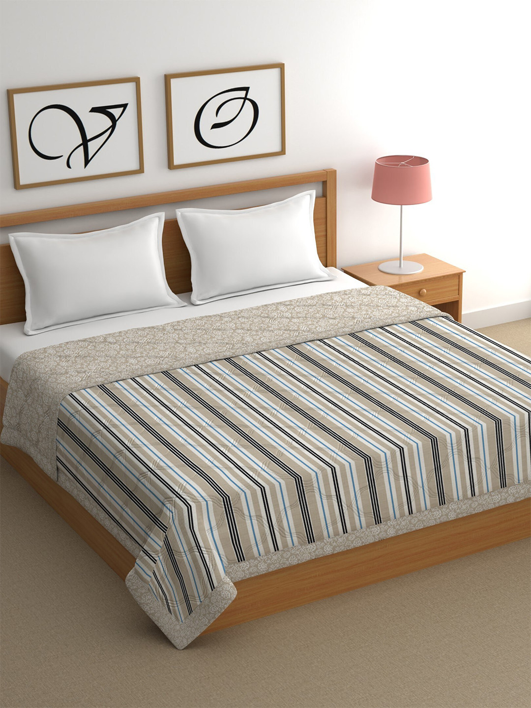 

CHHAVI INDIA Grey & White Striped Cotton Heavy Winter 350 GSM Double Bed Comforter