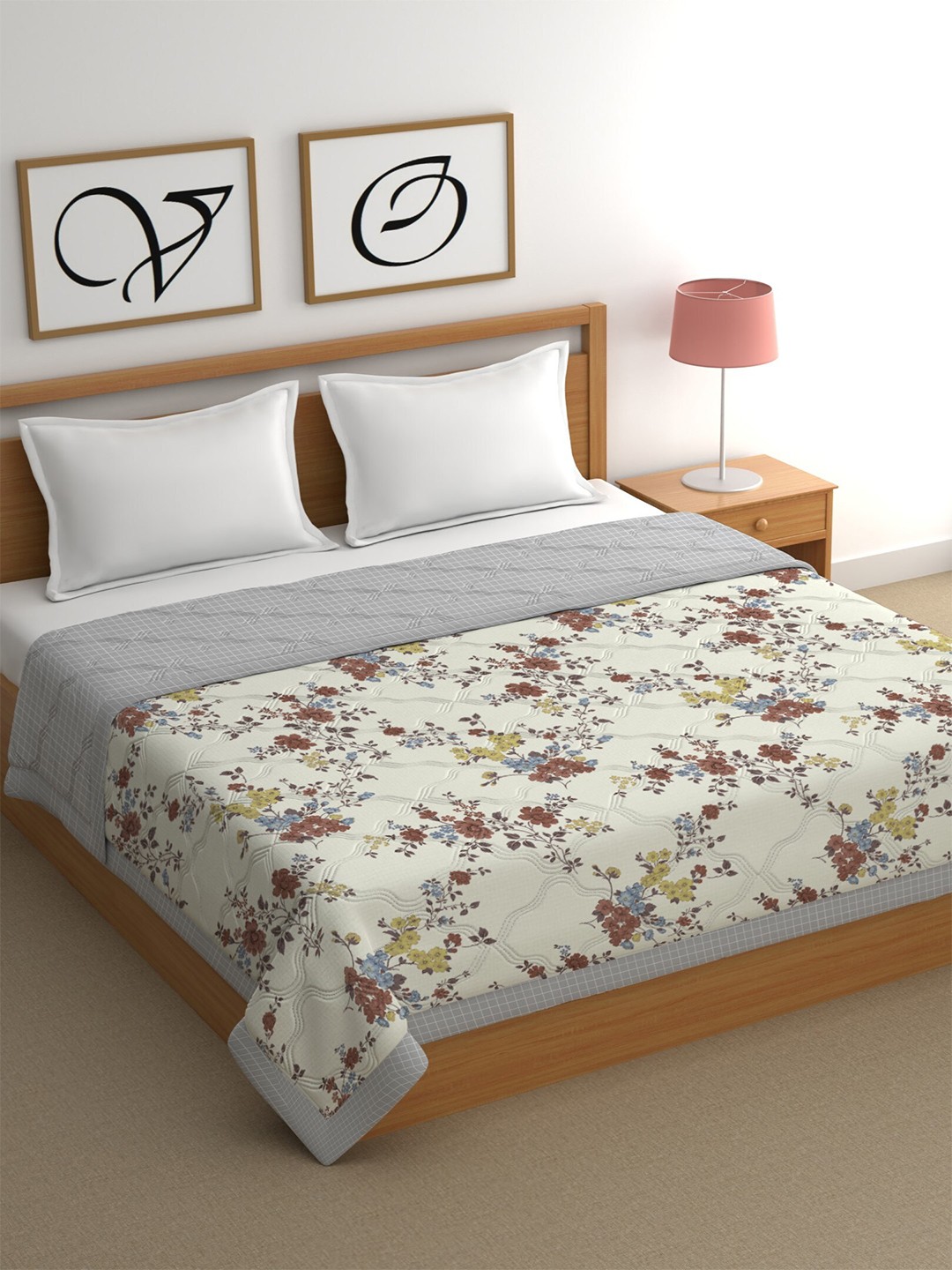 

CHHAVI INDIA Brown & White Floral Cotton Heavy Winter 350 GSM Double Bed Comforter