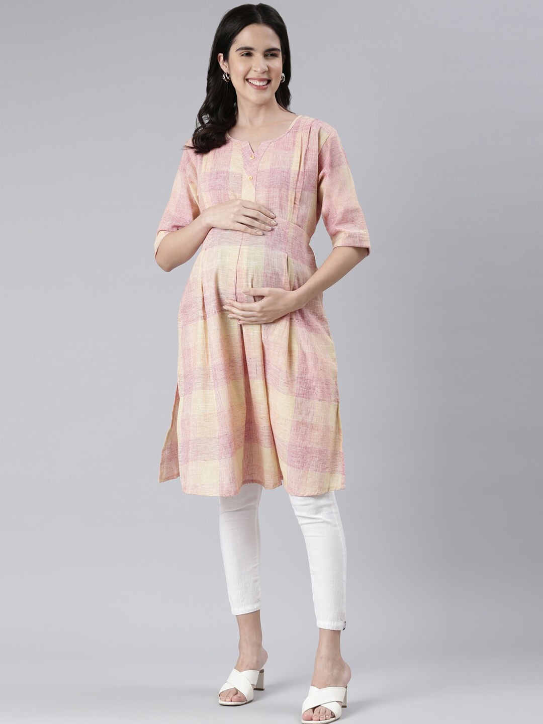 

GOLDSTROMS Checked Straight Maternity Kurta, Peach