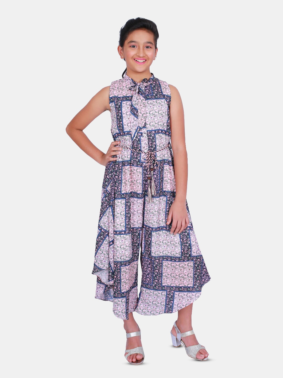 

Peppermint Girls Printed Sleeveless Waist Tie-Ups Basic Jumpsuit, Navy blue