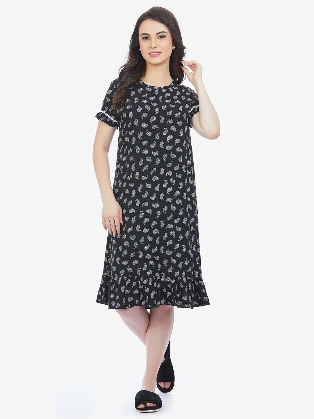 

MAYSIXTY Floral Printed Pure Cotton Nightdress, Black