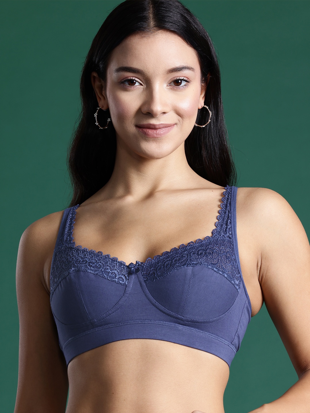 

DressBerry Solid Non-Wired Full Coverage Non Padded Bra, Navy blue