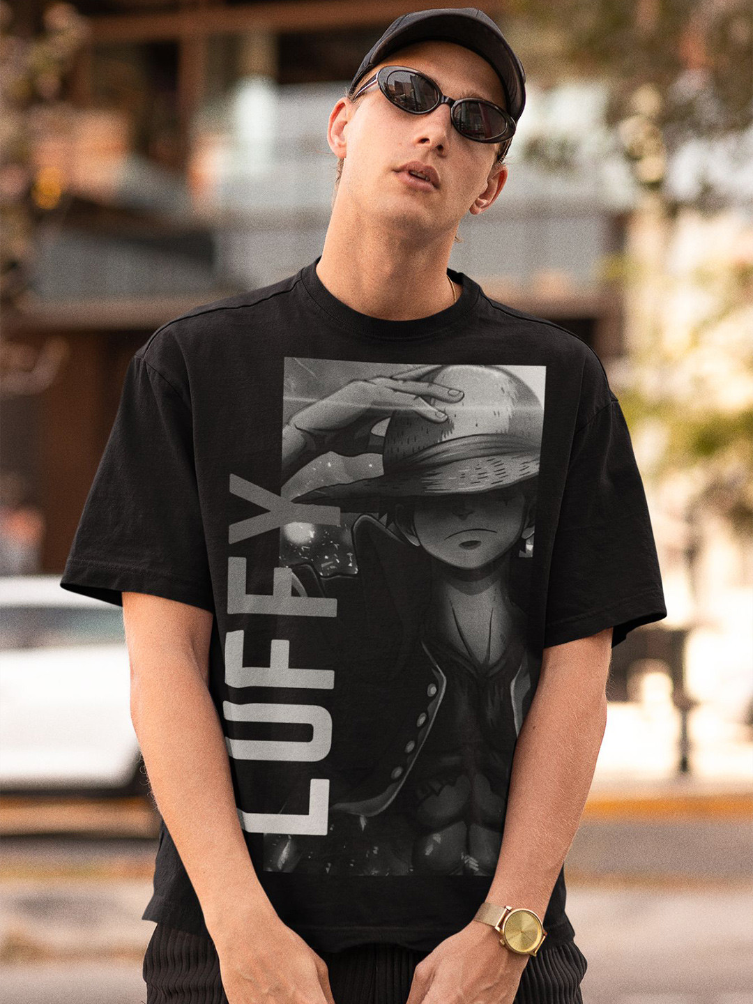 

CAPTCHA Monkey Luffy Printed Drop-Shoulder Oversized Cotton T-shirt, Black