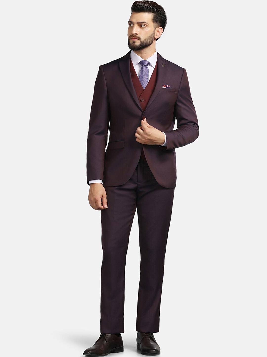 

Blackberrys Men Luxe Slim Fit Formal Suit, Red