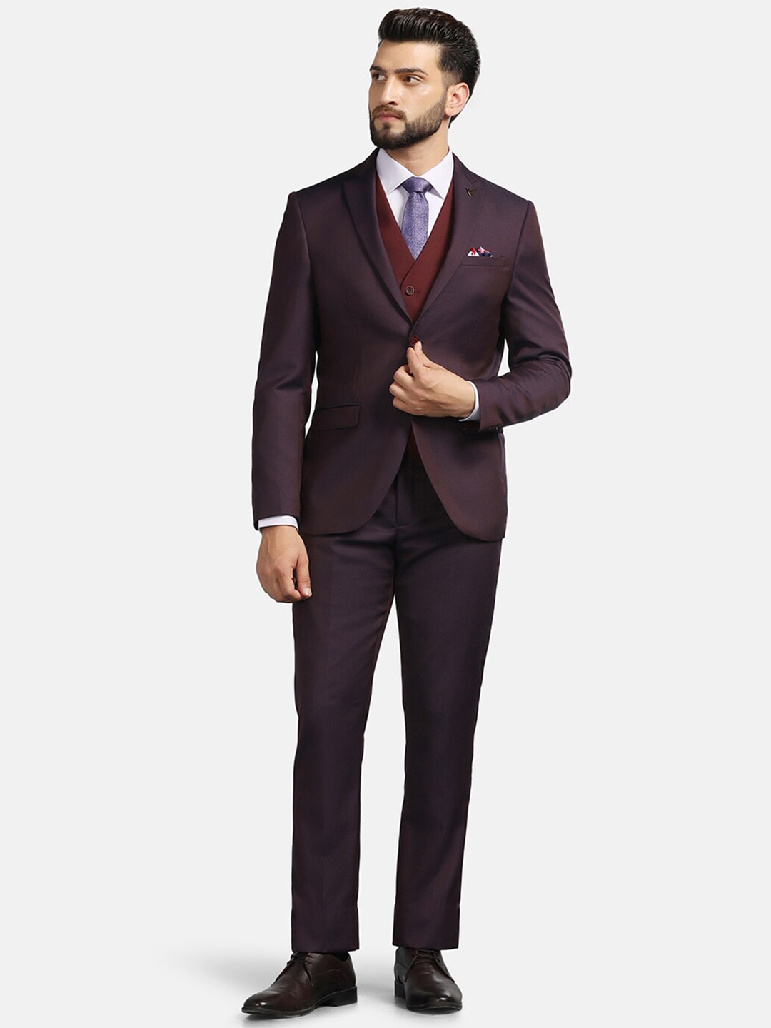 

Blackberrys Men Luxe Slim Fit Formal Suit, Burgundy