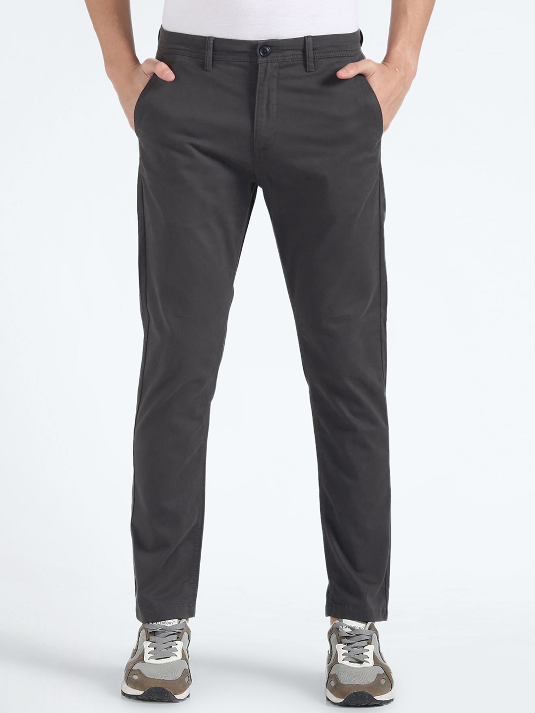 

Flying Machine Men Straight Fit Mid-Rise Plain Cotton Chinos, Grey