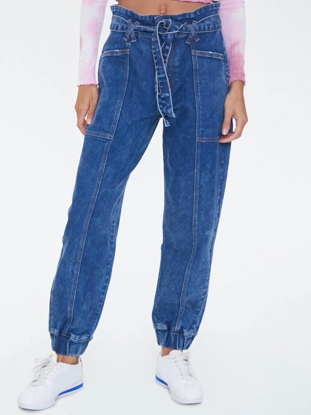 

FOREVER 21 Women Mid Rise Clean Look Denim Jogger, Blue