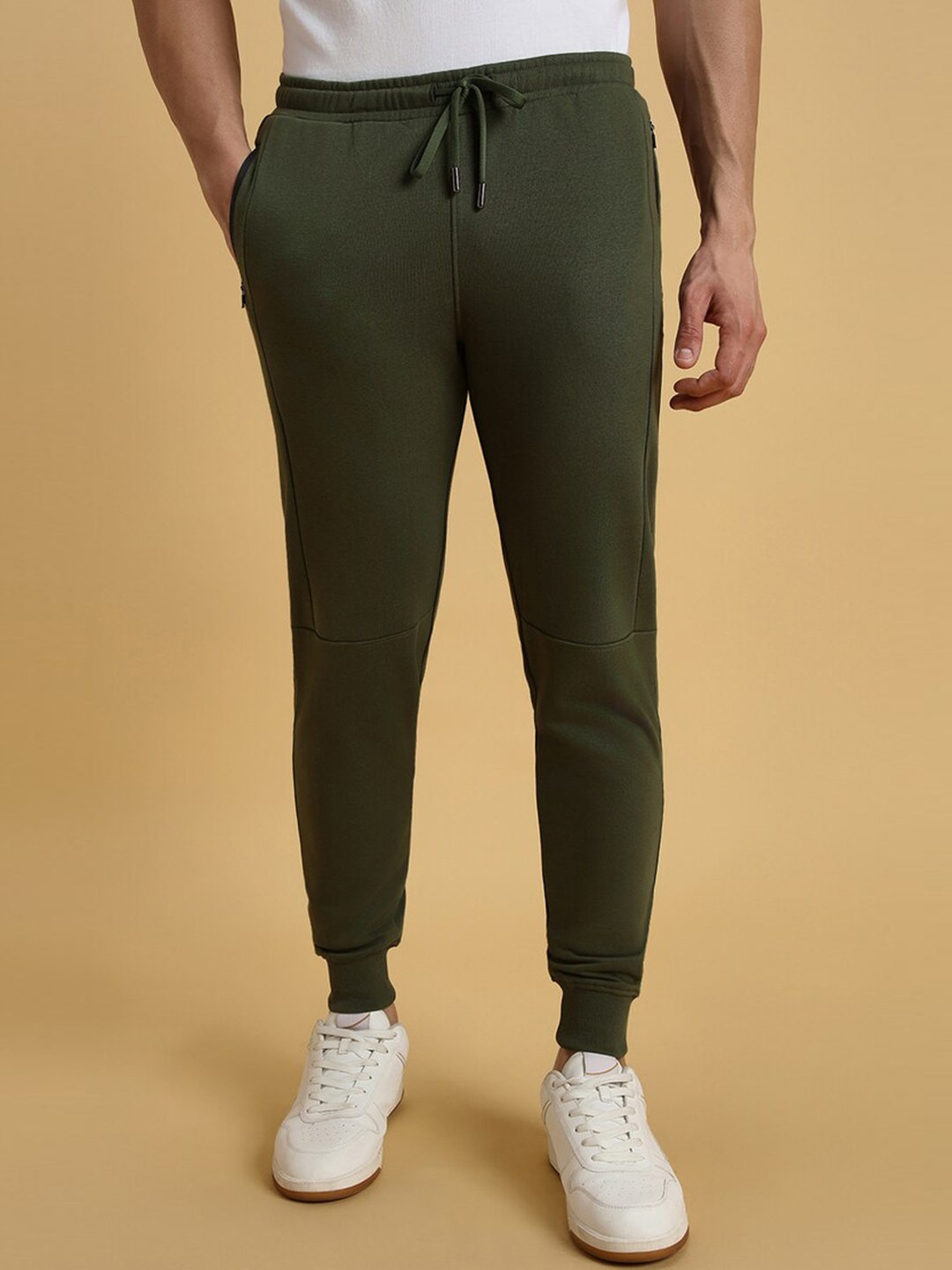 

FOREVER 21 Men Mid-Rise Joggers, Green