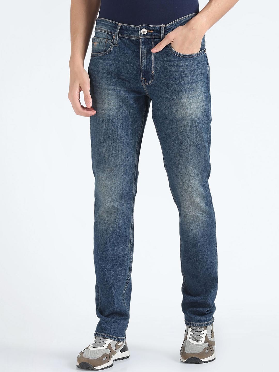 

Flying Machine Men Slim Straight Fit Heavy Fade Twill Jeans, Blue