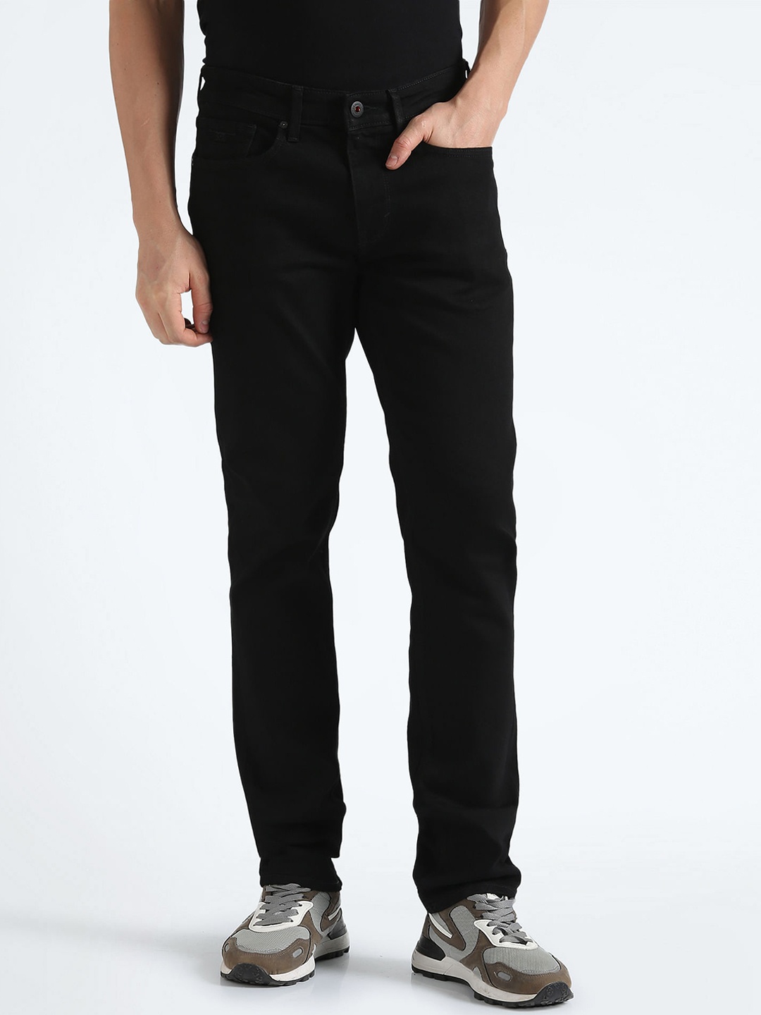 

Flying Machine Men Mid-Rise Clean Look Stretchable Jeans, Black