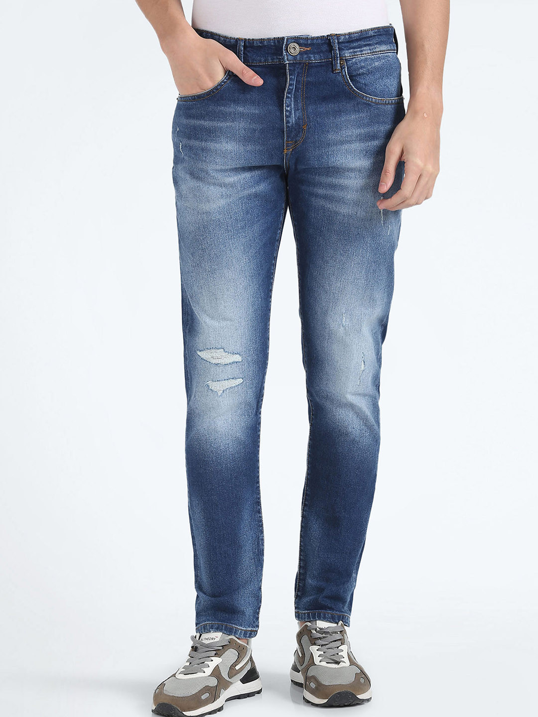 

Flying Machine Men Straight Fit Mid-Rise Mildly Distressed Ripped Jeans, Blue