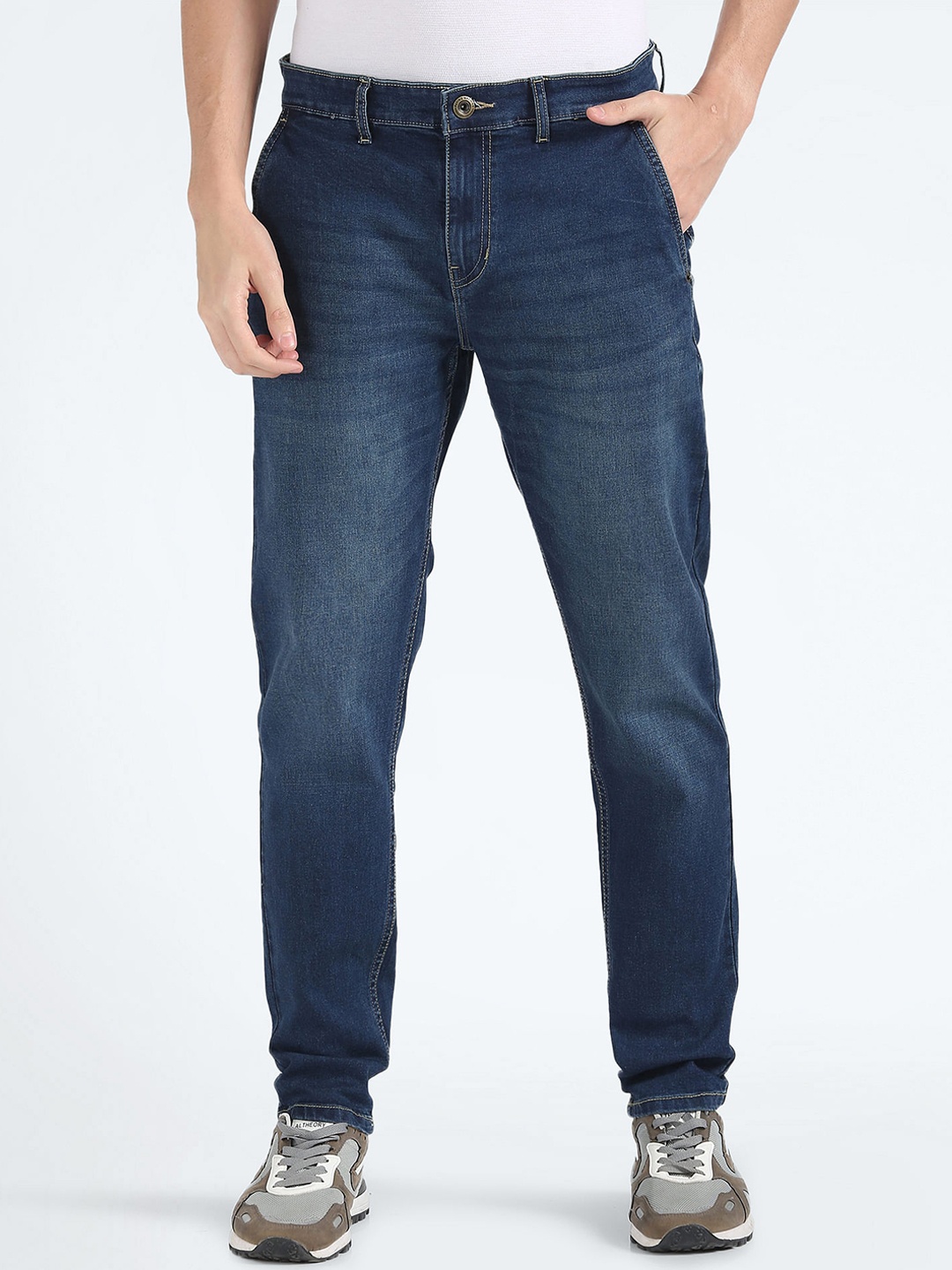 

Flying Machine Men Tapered Fit Mid-Rise Stretchable Jeans, Blue