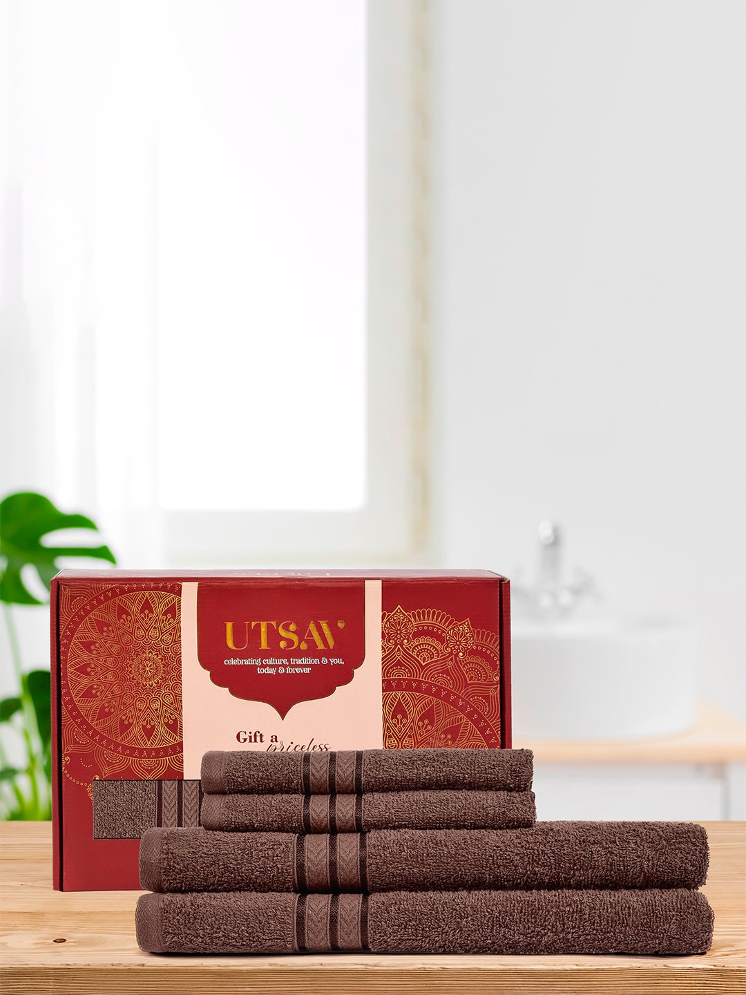 

Layers Utsav Grey 4 Pieces Cotton 380 GSM Towel Set, Brown