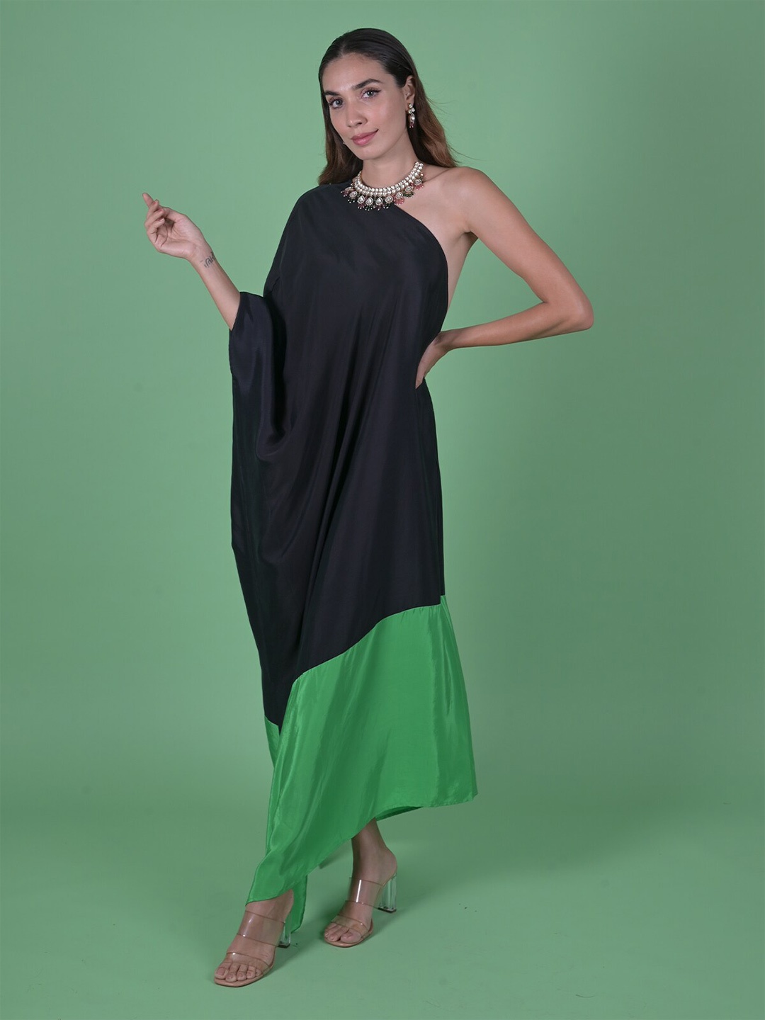 

ODETTE Colourblocked One Shoulder Asymmetric Maxi Dress, Black