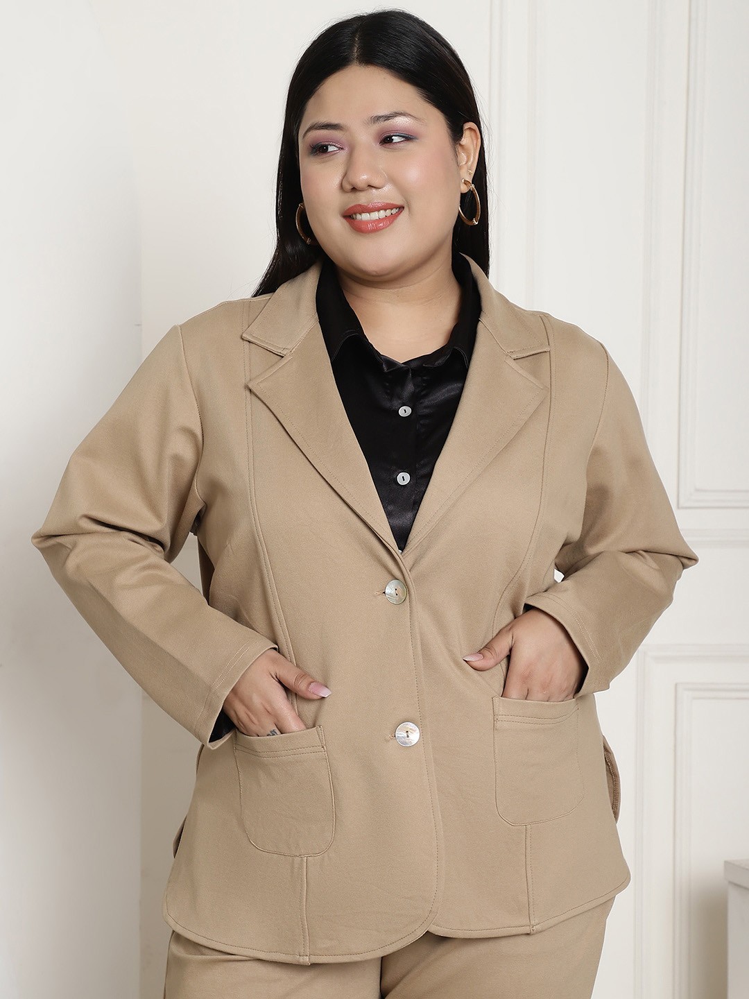 

theRebelinme Plus Size Notched Lapel Single-Breasted Formal Blazer, Beige