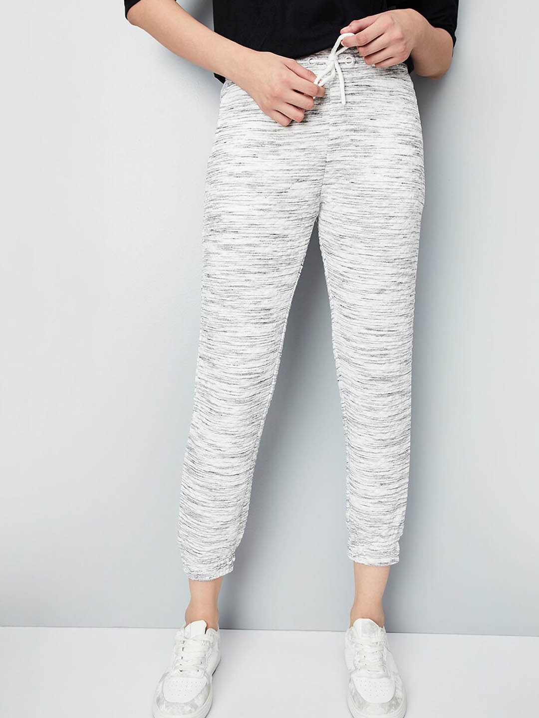 

max Women Mid-Rise Self Designed Joggers, Off white