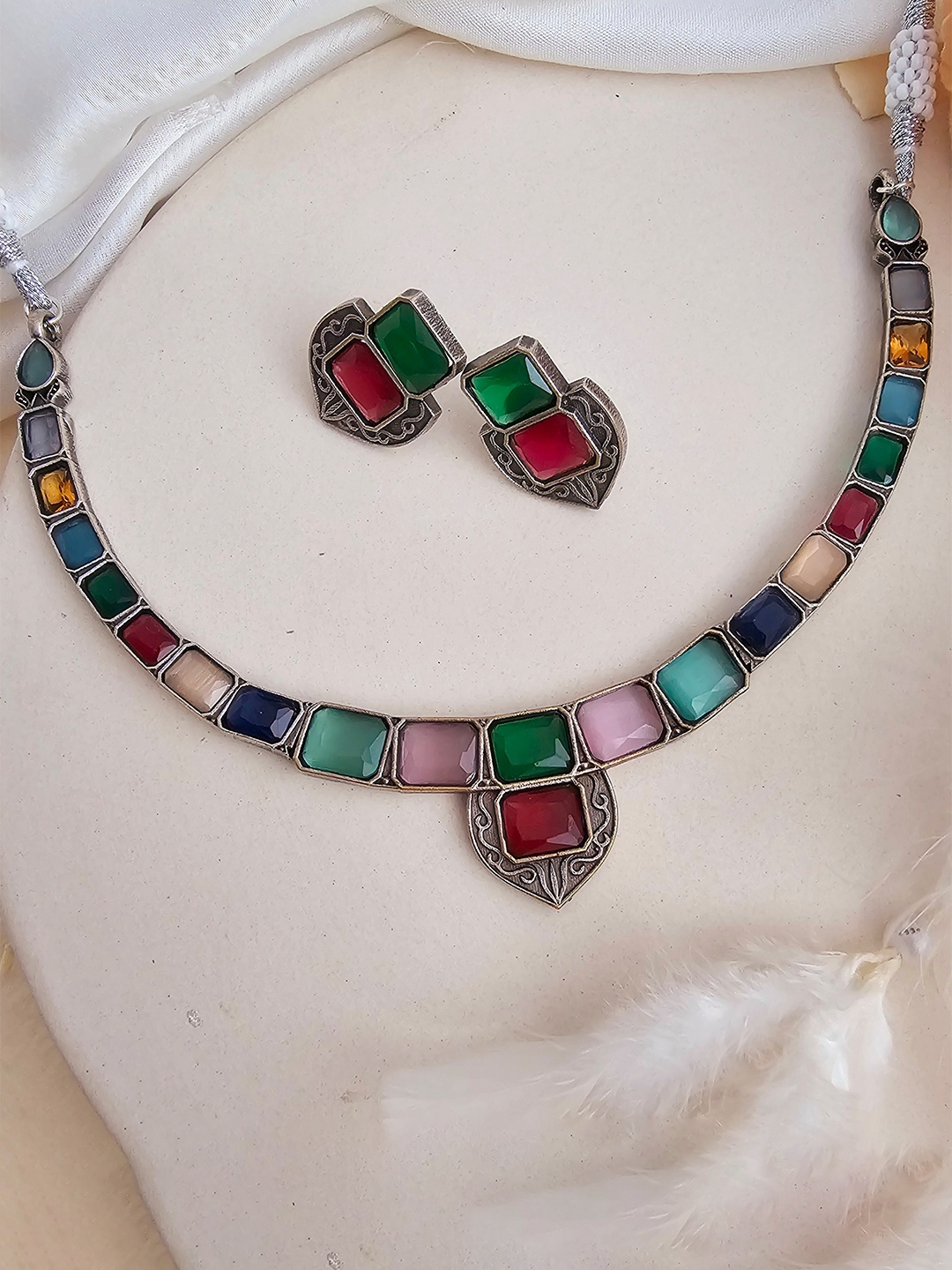 

Binnis Wardrobe Silver-Plated Kundan Studded Jewellery Set
