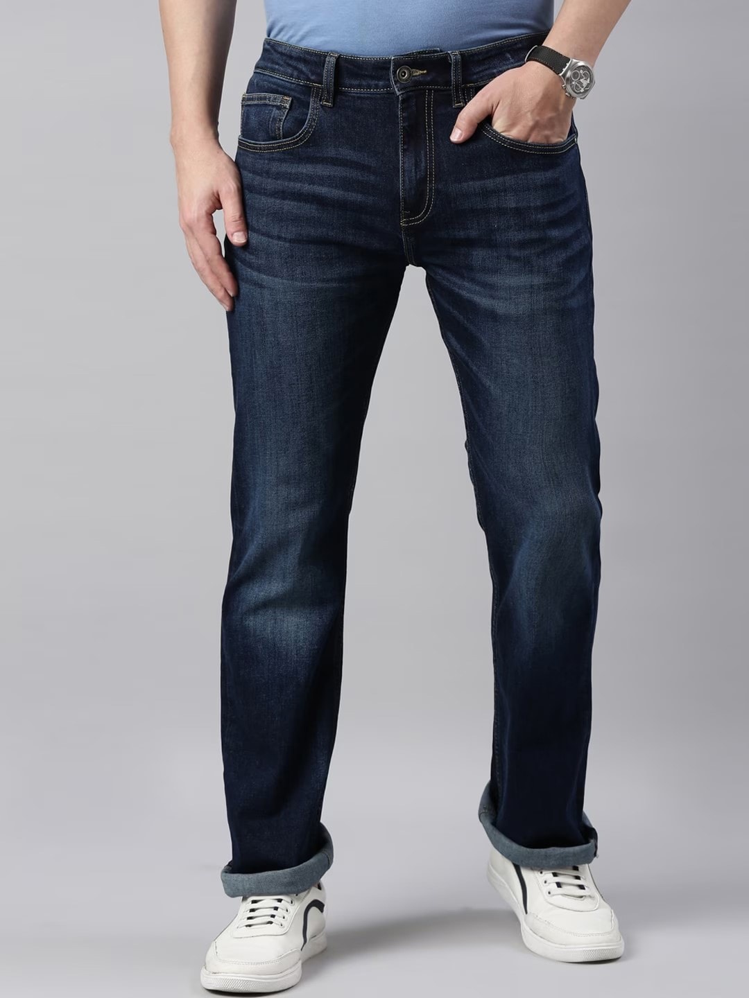

American Bull Men Light Fade Clean Look Stretchable Jeans, Blue