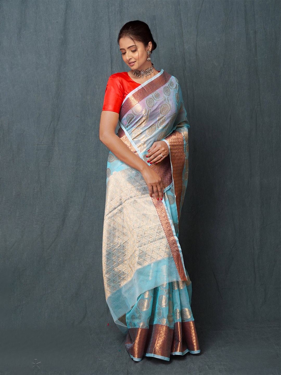 

Unnati Silks Floral Woven Design Silk Cotton Handloom Pure Banarasi Kota Saree, Blue