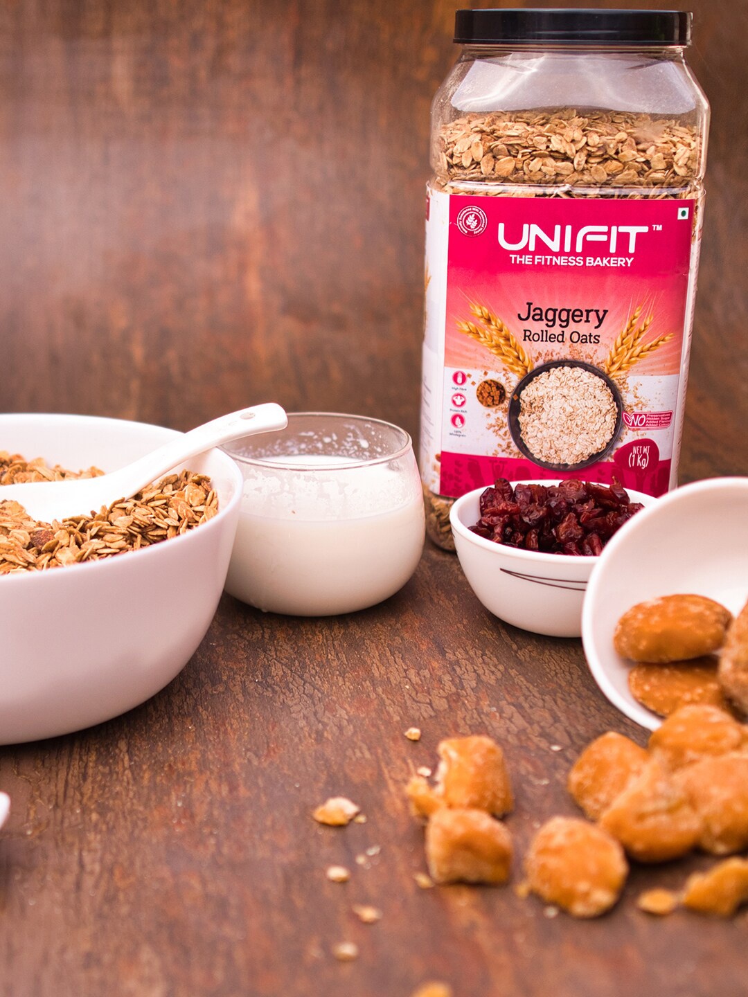 

UNIFIT Jaggery Oats Healthy Breakfast Rich Protein & High Fiber 1Kg, Red